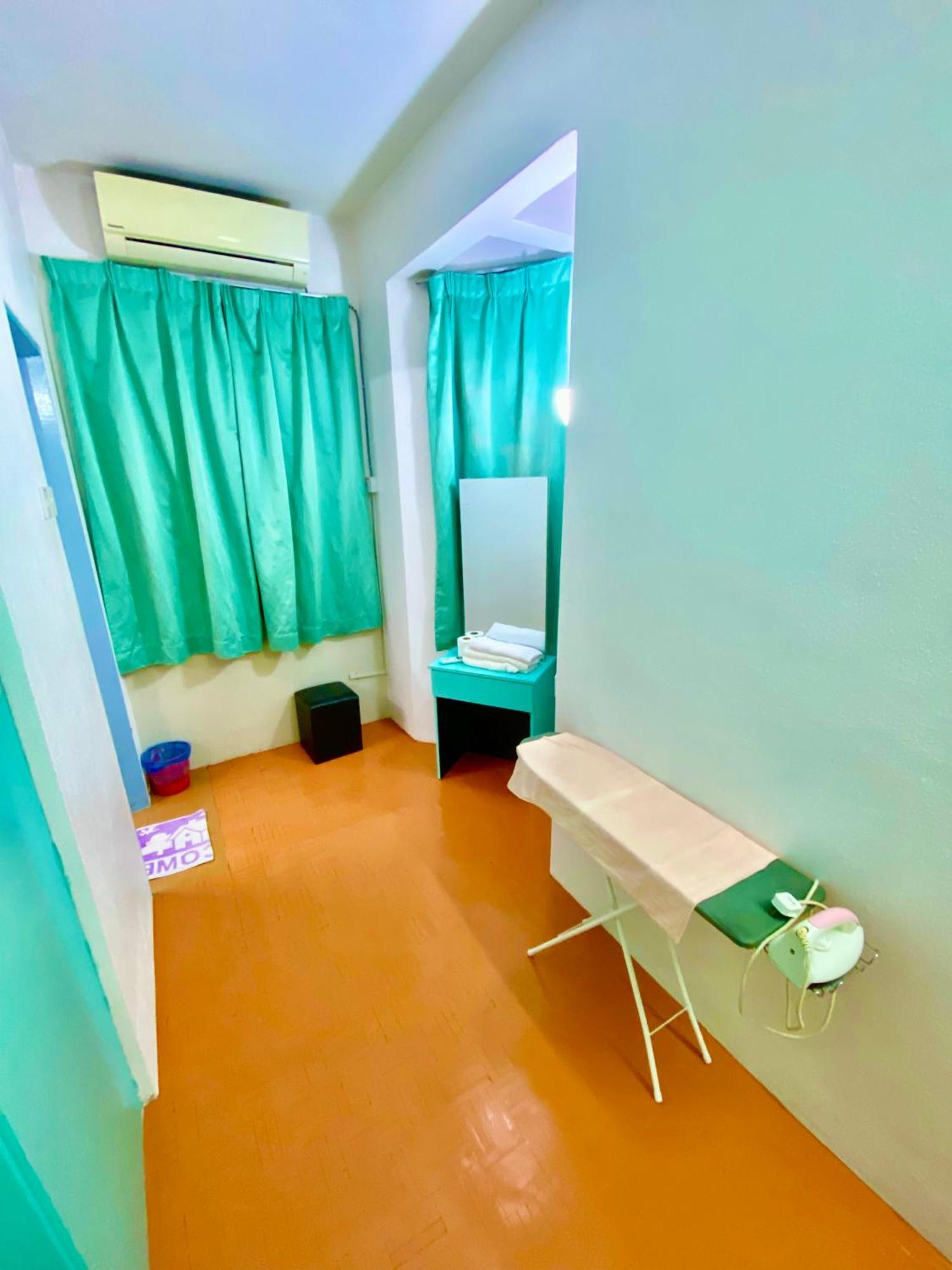 Batu Ferringhi Bayu Emas Apartment Extérieur photo